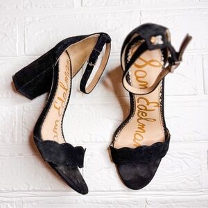Sam Edelman Odila Scalloped Suede Sandals Size 6